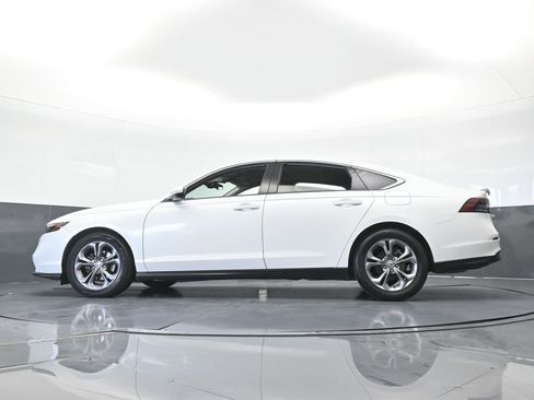 Used 2024 Honda Accord EX image 56