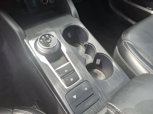 Used 2022 Ford Escape SEL FWD image 20