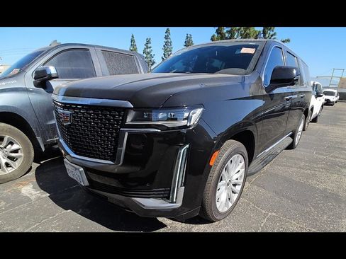 Used 2023 Cadillac Escalade ESV Luxury RWD image 3