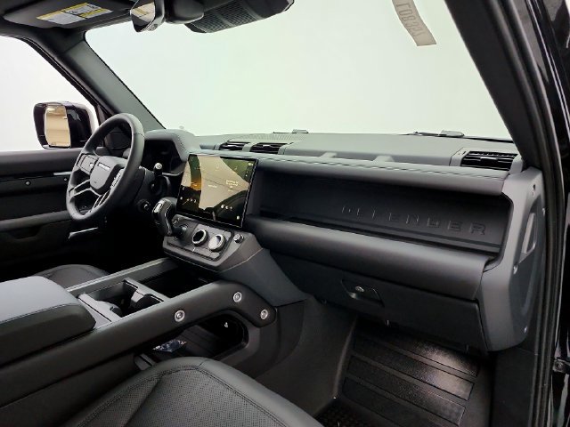 Certified 2026 Land Rover Defender 110 S AWD/4WD image 17