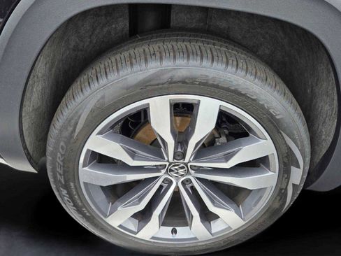 Used 2023 Volkswagen Atlas Cross Sport SEL Premium R-Line image 21