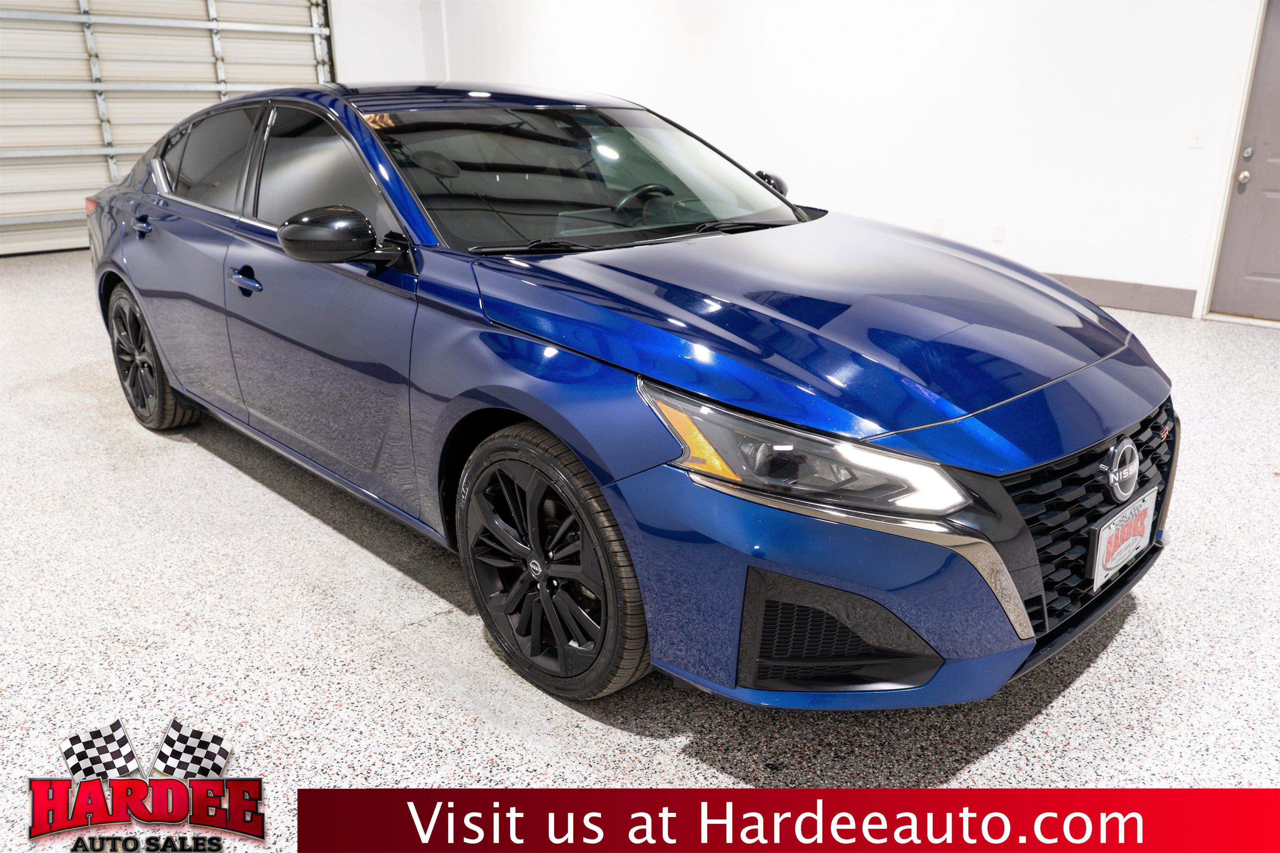 Used 2024 Nissan Altima 2.5 SR FWD image 6