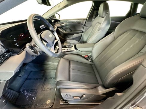 Used 2025 Audi A6 e-tron Prestige w/ Black Warm Weather Package image 17