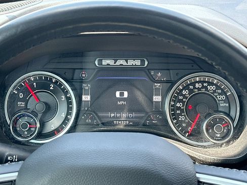 Used 2023 RAM 1500 Big Horn AWD/4WD image 12