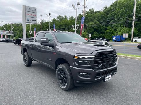New 2026 RAM 2500 Laramie w/ Night Edition AWD/4WD image 2