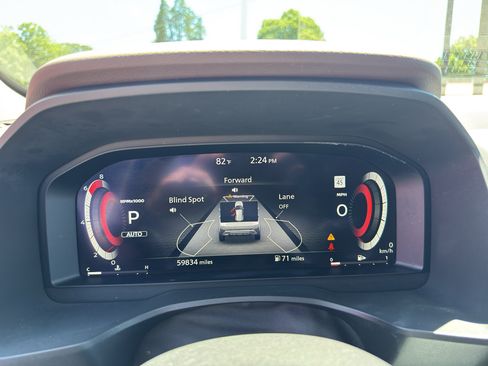 Used 2021 Nissan Rogue Platinum AWD/4WD image 13