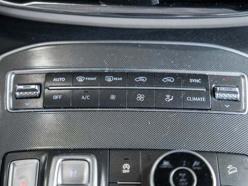 Used 2021 Hyundai Santa Fe SEL w/ Convenience Package AWD/4WD image 19