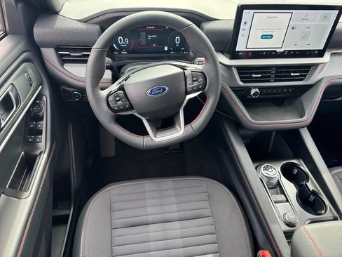 New 2026 Ford Explorer ST-Line w/ ST-Line Street Pack AWD/4WD image 14