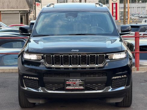 Used 2023 Jeep Grand Cherokee L Limited w/ Luxury Tech Group II AWD/4WD image 10