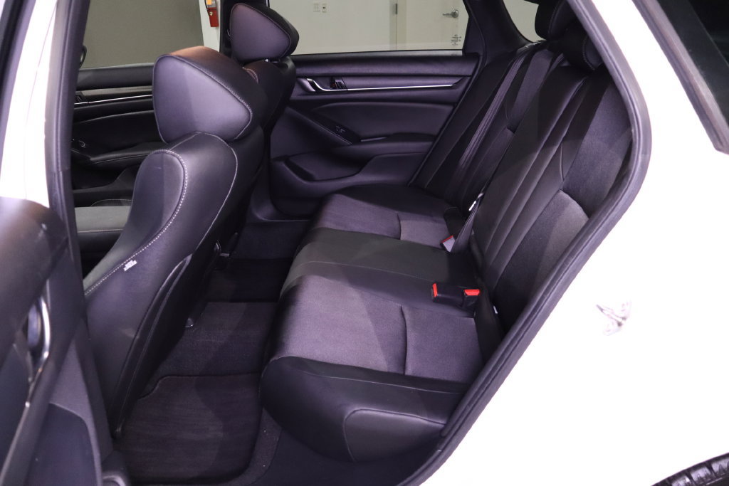 Used 2019 Honda Accord Sport image 29