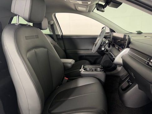 Used 2025 Hyundai Ioniq 5 SEL RWD image 33