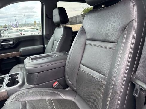 Used 2020 GMC Sierra 3500 Denali w/ Denali Ultimate Package image 6