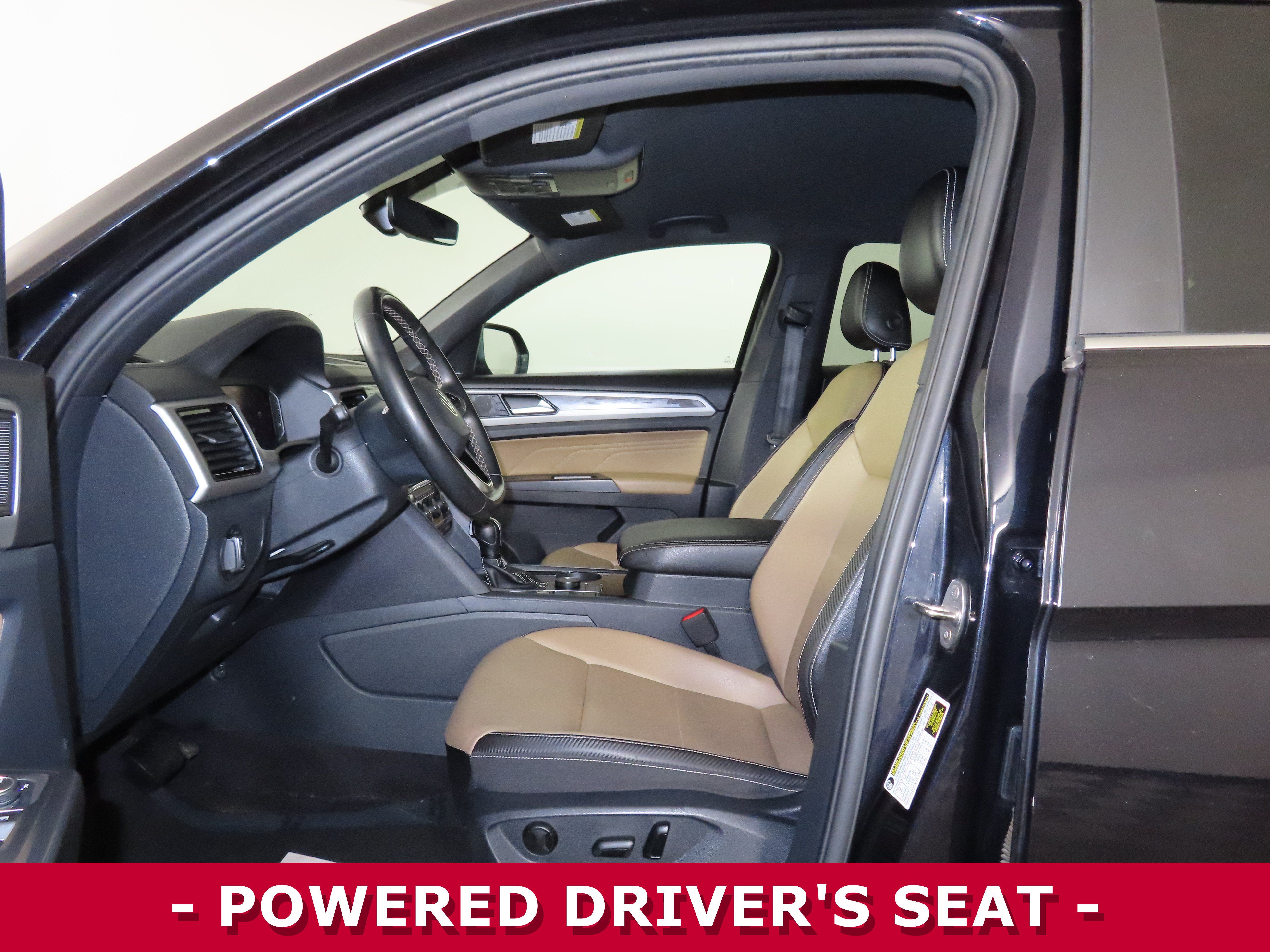 Used 2023 Volkswagen Atlas Cross Sport SE AWD/4WD image 4