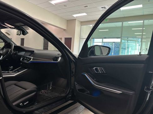 Used 2021 BMW 330e w/ Convenience Package image 29