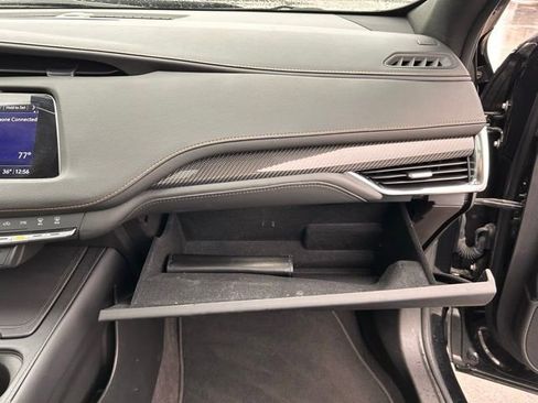 Used 2023 Cadillac XT4 Sport image 34