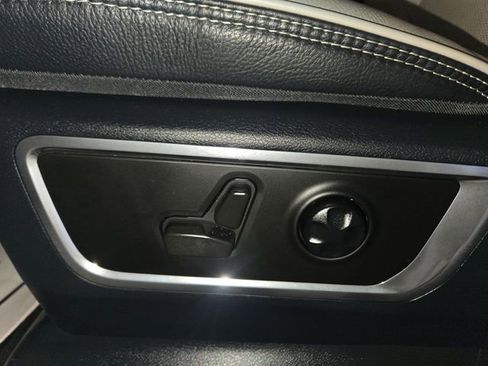 Used 2023 RAM 1500 Limited image 12