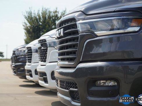 Certified 2023 Dodge Challenger SXT w/ Cold Weather Group image 32