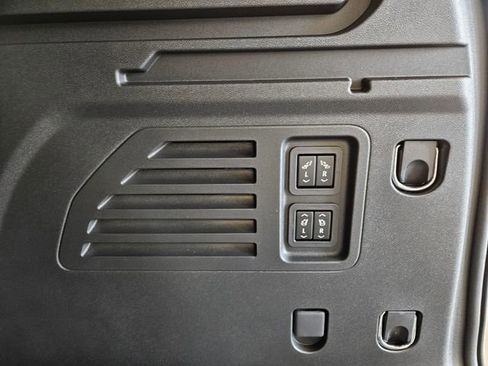 New 2026 GMC Acadia Denali Ultimate AWD/4WD image 16