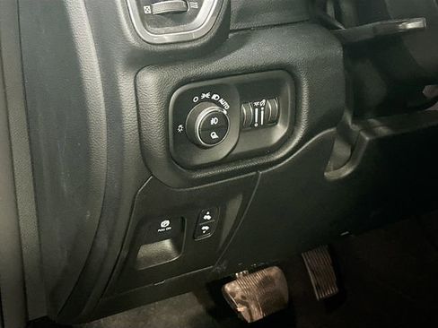 Used 2022 RAM 1500 Laramie image 11