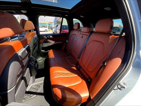 Used 2026 BMW X5 M60i AWD/4WD image 28