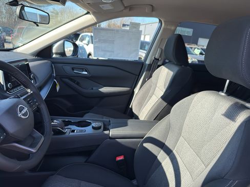 New 2026 Nissan Rogue SV image 26