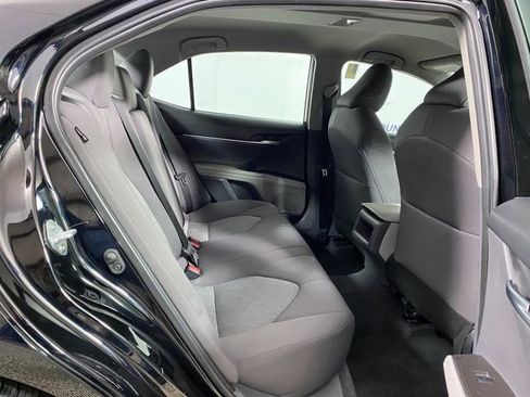 Used 2024 Toyota Camry LE image 9