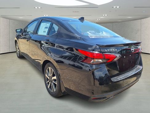 New 2025 Nissan Versa SV w/ Trunk Package image 3