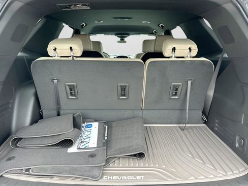 Used 2022 Chevrolet Traverse Premier image 15