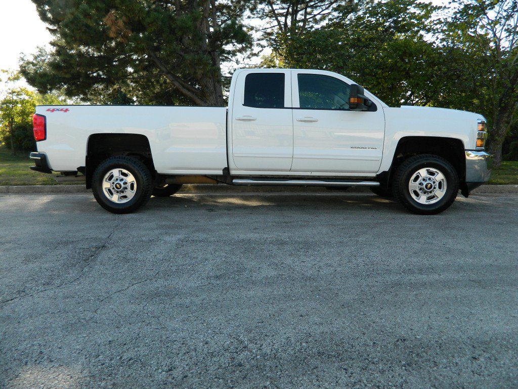 Used 2017 Chevrolet Silverado 2500 LT AWD/4WD image 5