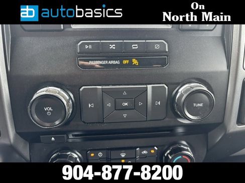 Used 2018 Ford F150 XLT image 33