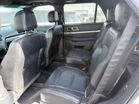 Used 2017 Ford Explorer Sport w/ Equipment Group 401A AWD/4WD image 3