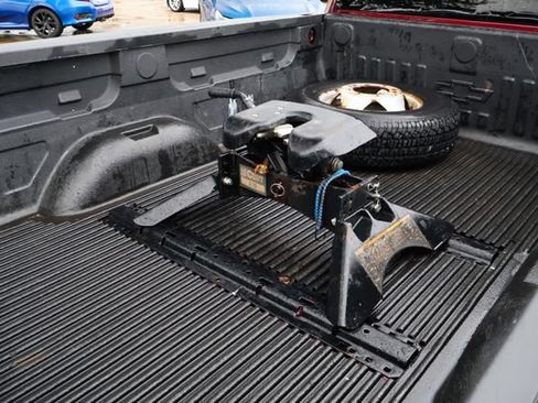 Used 2017 Chevrolet Silverado 3500 LTZ AWD/4WD image 7