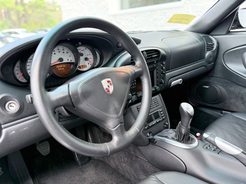 Used 2003 Porsche 911 Turbo AWD/4WD image 14