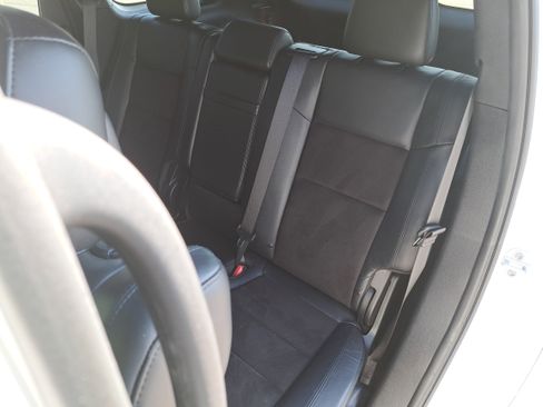 Used 2020 Jeep Grand Cherokee Altitude RWD image 14
