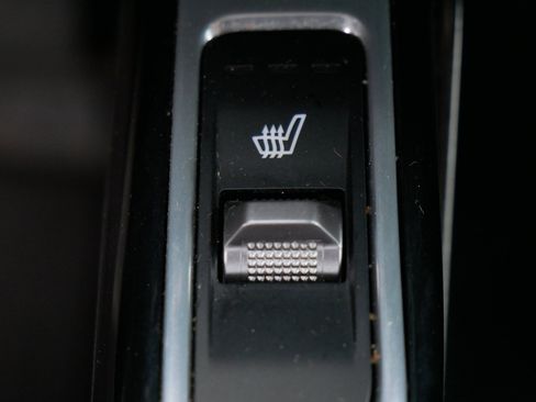 Used 2023 Kia Sorento SX image 31