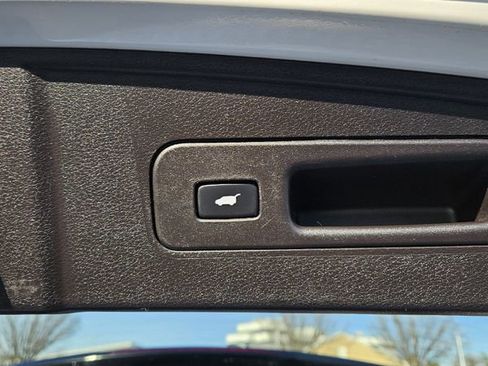 Used 2017 Acura MDX SH-AWD w/ Technology Package image 36