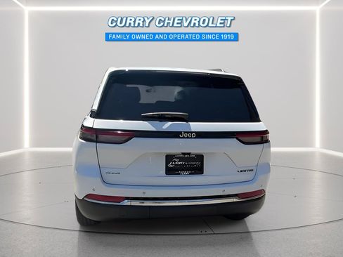 Used 2023 Jeep Grand Cherokee Limited AWD/4WD image 11
