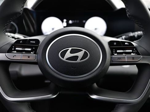 New 2025 Hyundai Elantra Limited w/ Cargo Package image 12