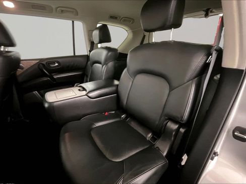 Used 2024 Nissan Armada SL w/ Captain's Chairs Package AWD/4WD image 21