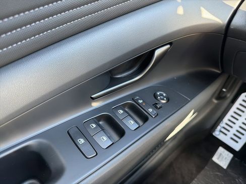 New 2026 Hyundai Elantra Sport image 26