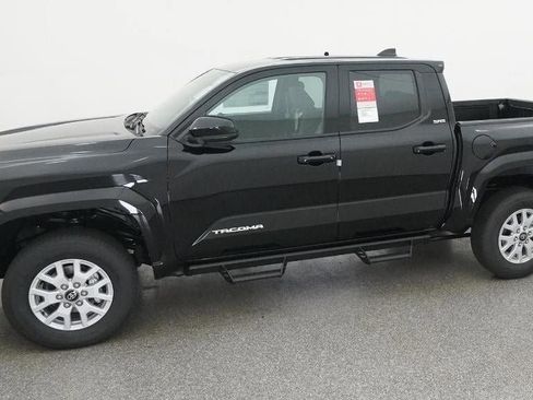 New 2026 Toyota Tacoma SR5 image 2