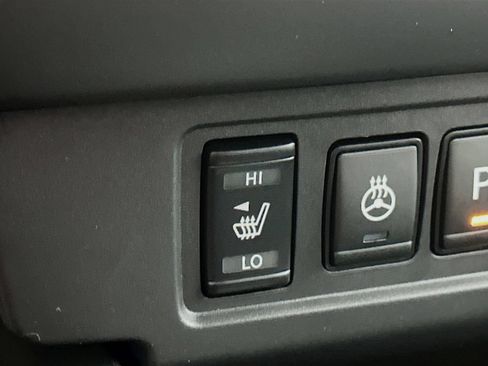 New 2026 Nissan Frontier SV w/ All-Weather Content Package AWD/4WD image 27