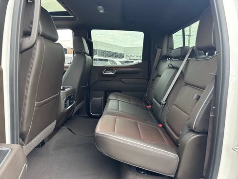 Used 2023 GMC Sierra 1500 Denali AWD/4WD image 15