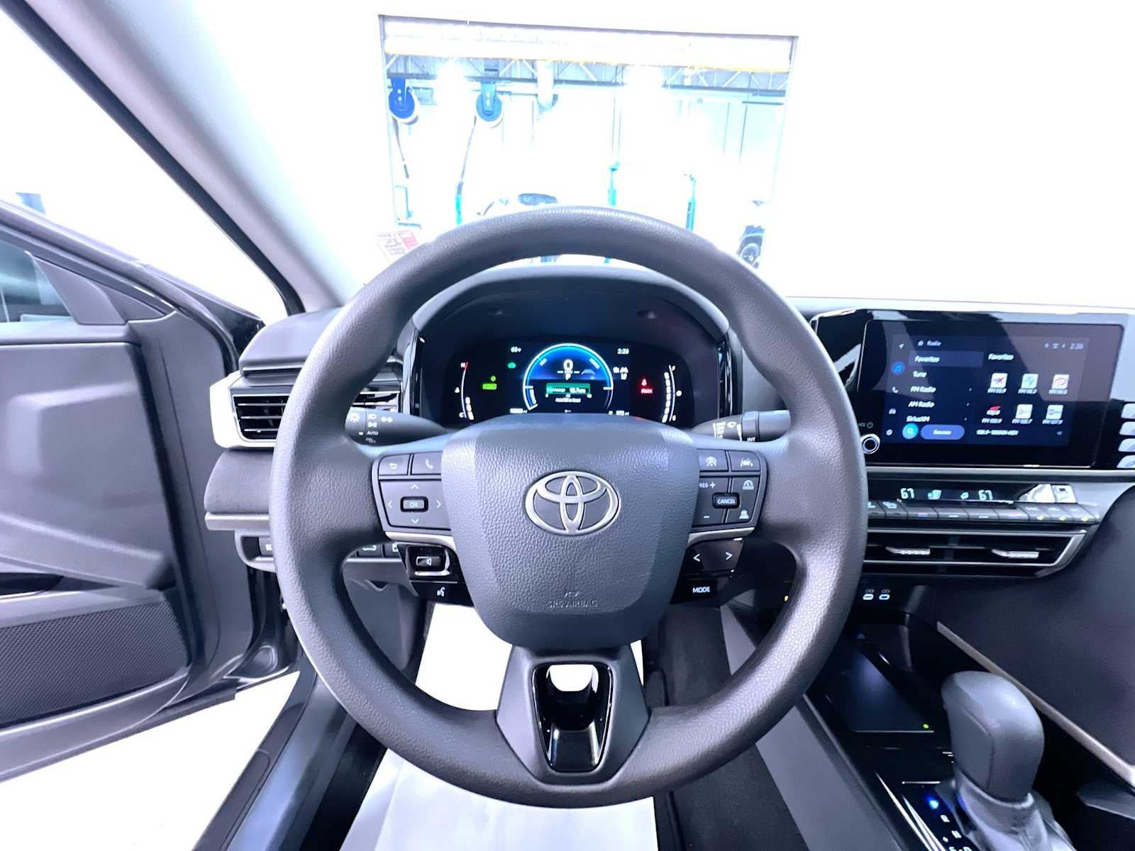 Used 2026 Toyota Camry LE FWD image 15