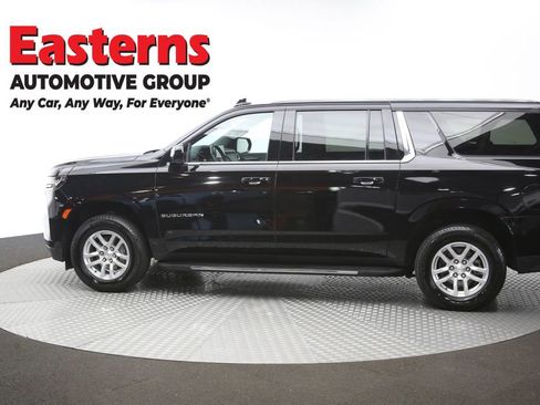 Used 2024 Chevrolet Suburban LT image 63