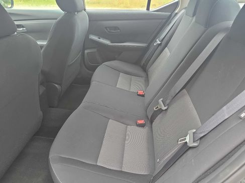 Used 2025 Nissan Sentra SV w/ All-Weather Package FWD image 9