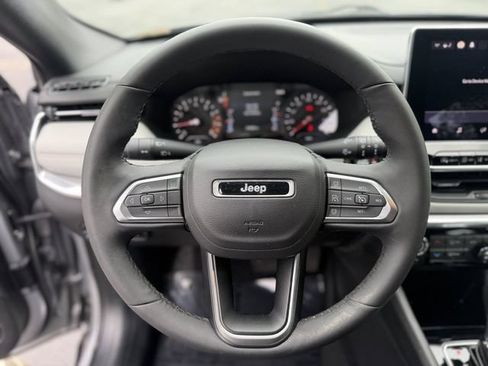 Used 2024 Jeep Compass Limited AWD/4WD image 14