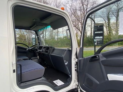 New 2024 Isuzu NPR image 18