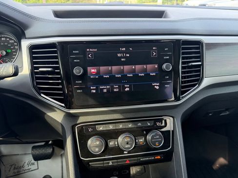 Used 2018 Volkswagen Atlas SEL AWD/4WD image 20