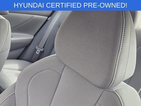Used 2025 Hyundai Elantra SEL FWD image 14